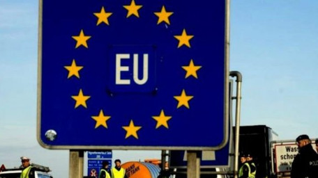 Правила перетину кордону з ЄС на авто